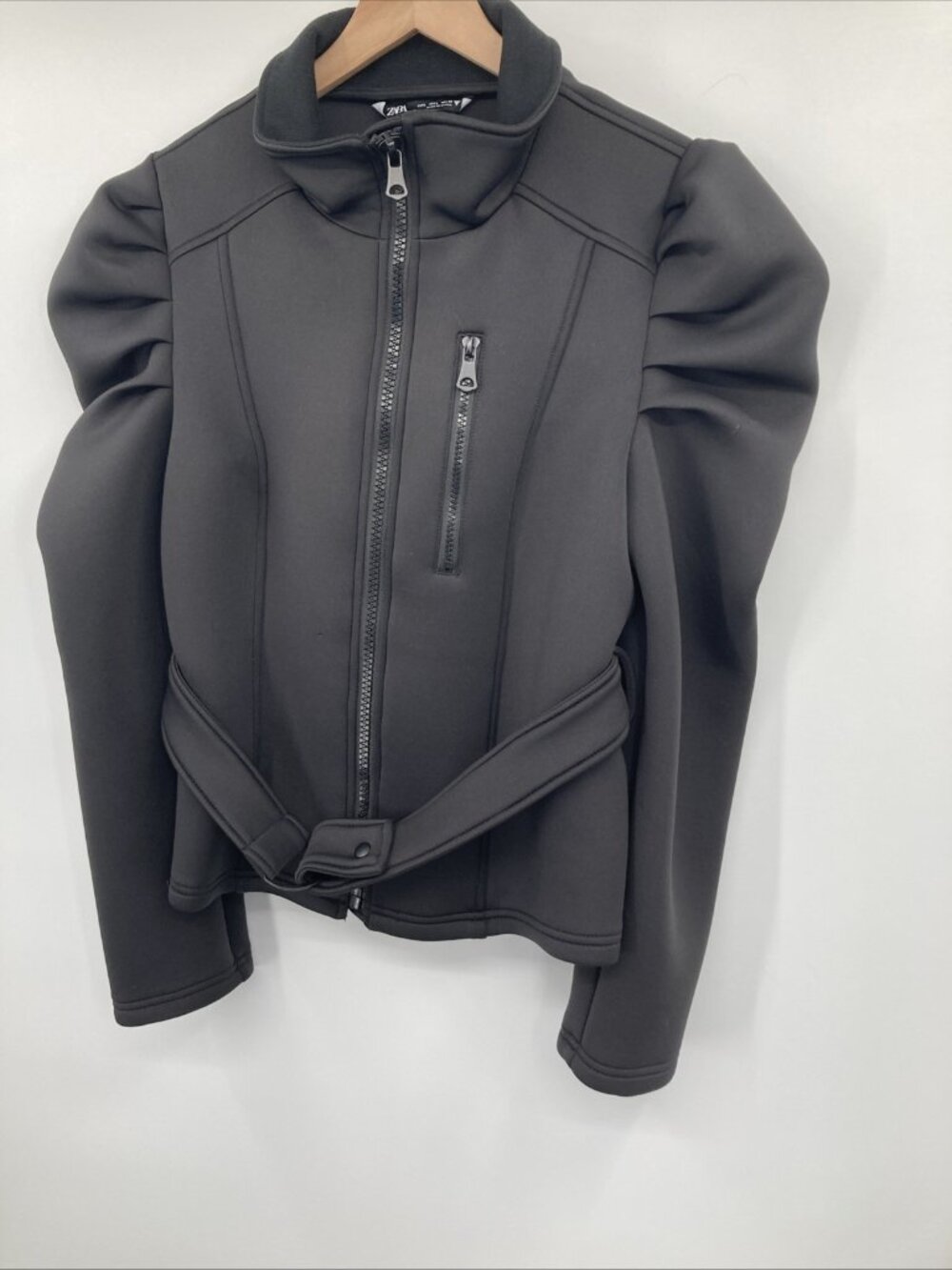 ZARA Neoprene Effect Jacket Women’s Large Black Puff Shoulder Futuristic Minimal - Picture 2 of 7